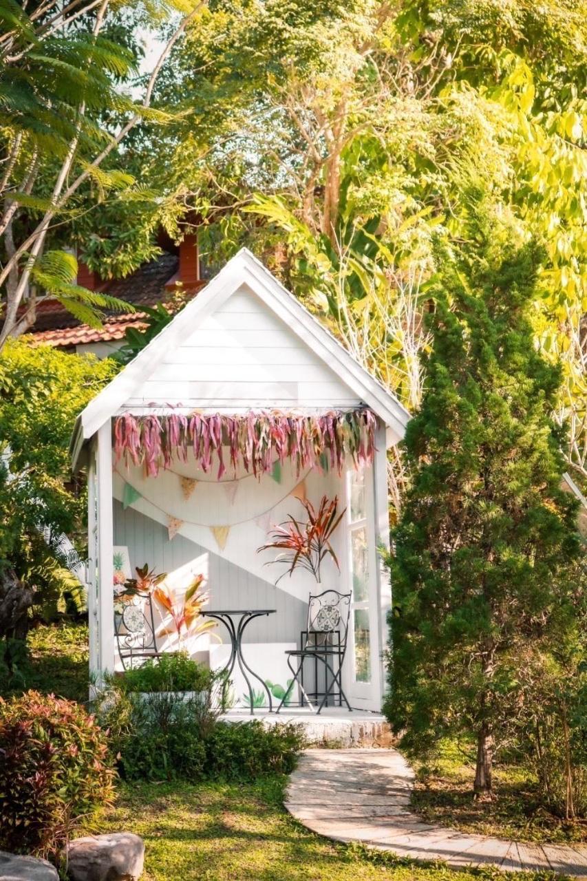 Baan Jaokorkluay บ้านเจ้ากอกล้วย Chiang Rai Extérieur photo